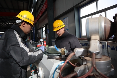 張掖市人民政府推動材料科學研究的戰略布局與實踐路徑